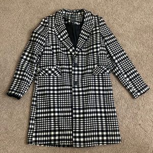 Double breasted light weight coat